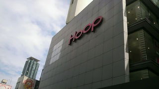 ハルカス裏の商業施設です。