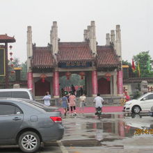 鉄塔公園入口。