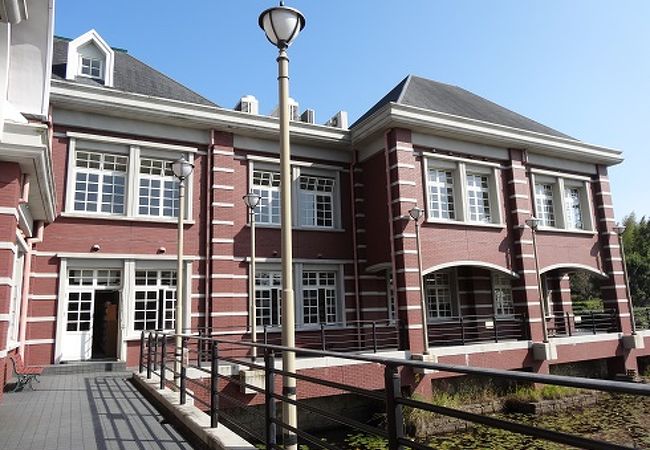 良い雰囲気の図書館です(*^^)v