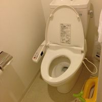 綺麗でオマル付き！