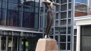 最近、休館日が変わりました。要注意です。