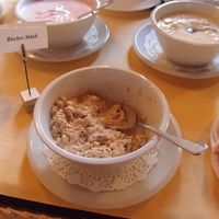 Bircher Muesli とても美味しいです。