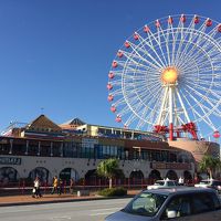 すぐ隣のアメリカンビレッジ。地元民の娯楽の場ですね。