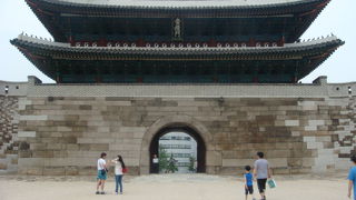 韓国の国宝第１号の崇礼門