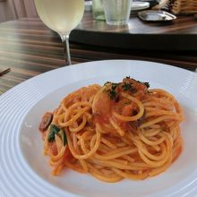 メインのパスタ