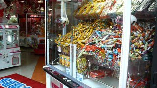 平日の午前中から賑わうセガのゲーセン