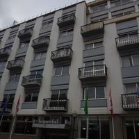 ちゃんとしたホテルです。」