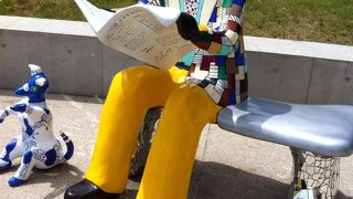 アートな島でのんびりと。