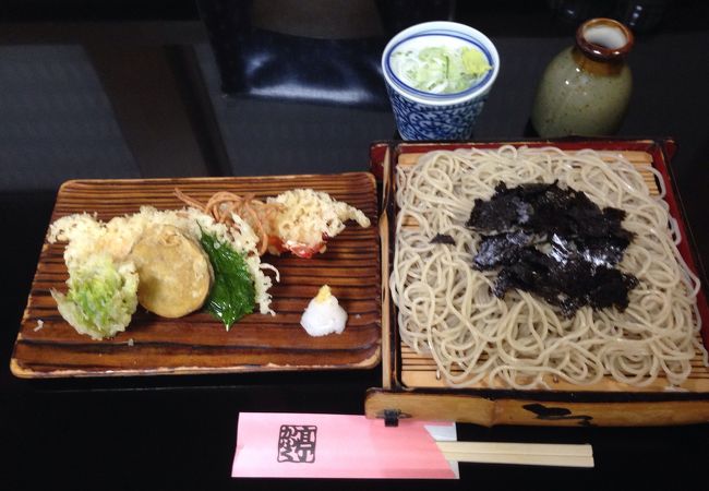 弘前公園 花見時のちゃんとした食事に