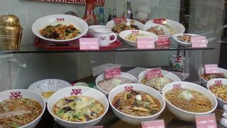 茅ヶ崎らしく明るくおいしく、開放的なお店です。