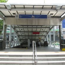 シーロム駅