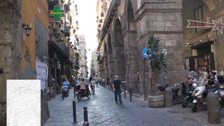 下町歩きがナポリの醍醐味