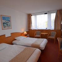 シンプルな室内