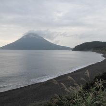 長崎鼻から望む開聞岳