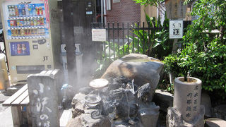 熱海七湯の一つ。温泉たまごが作れます。