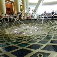 ロビーにも噴水が