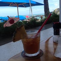 ビーチを眺めながらマイタイはいかがでしょう？