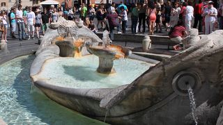 暑さしのぎには役立つ。