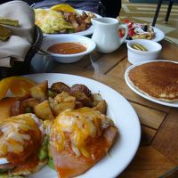 アラカルトの朝食