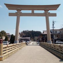 表参道の大鳥居から参拝を開始。