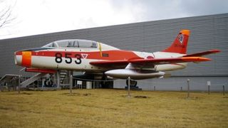 初めての自動車工場見学