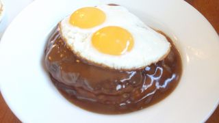 エッグスンシングスのロコモコ