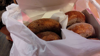 あげたてがおいしいハワイアンドーナツ