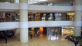 ゆっくり見られるモール