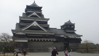 想像以上に美しく、訪れる価値があるお城でした。