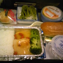 機内食　成田→香港