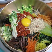 ユッケビビンバです。