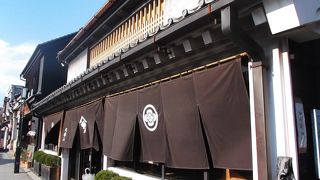 歴史的建造物として見てみましょう