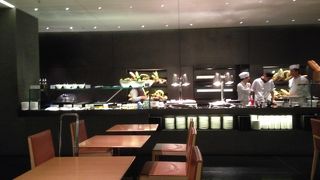 新装なったCXラウンジ