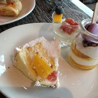 カクテルタイムのデザートも充実