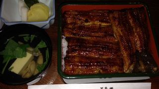 人気のうなぎ屋さんのようでした‼️