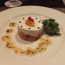 ほたての前菜が美味しかったです。