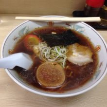 醤油ラーメン