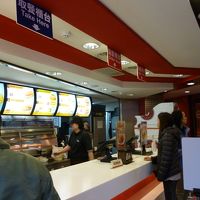 朝食は近くのＫＦＣのクーポンで