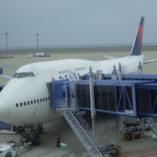 デトロイト〜セントレア便はボーイング747で運行