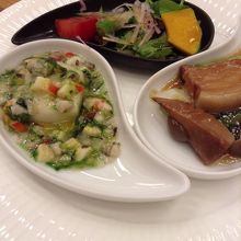 お皿がおしゃれです。