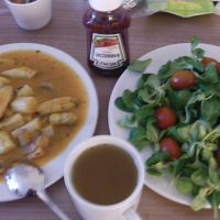 キッチン付なので簡単な料理も楽しめます。