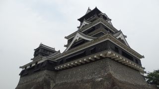 三大名城のひとつは、石垣が見ごたえあり