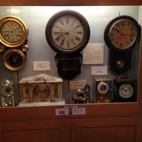 エレベーターホールの展示