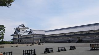 広場と言えば広場ですが・・・＾＾；