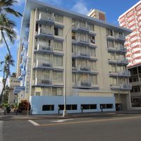 外観はきれいなんだけどね・・・