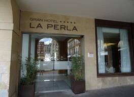 グラン ホテル ラ ペルラ 写真