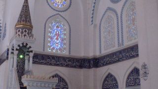 アラベスク模様が素敵なモスク☆