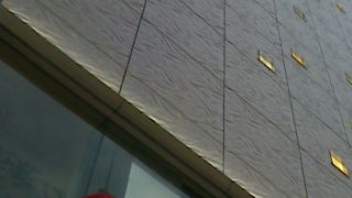 すでにセールが。