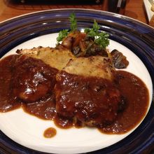 メインディシュ