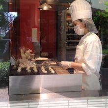 パンは焼きたてです。